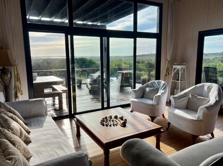 Casa de 2 dormitorios en suite en la Juanita